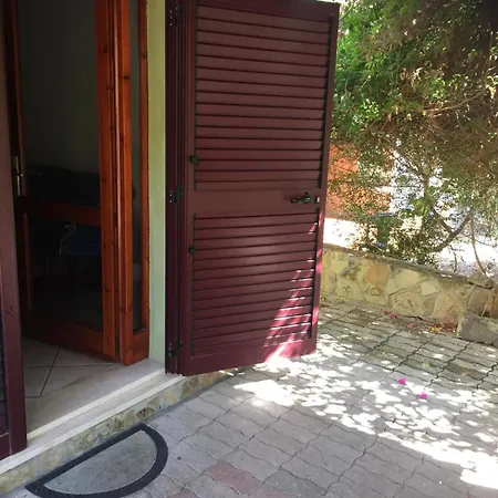 度假居 Casa Vacanze Torre Dei Corsari *